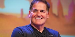 Mark Cuban didn’t take vacations for nearly a decade—the billionaire had 5 roommates and worked weekends to turn his career around after getting fired