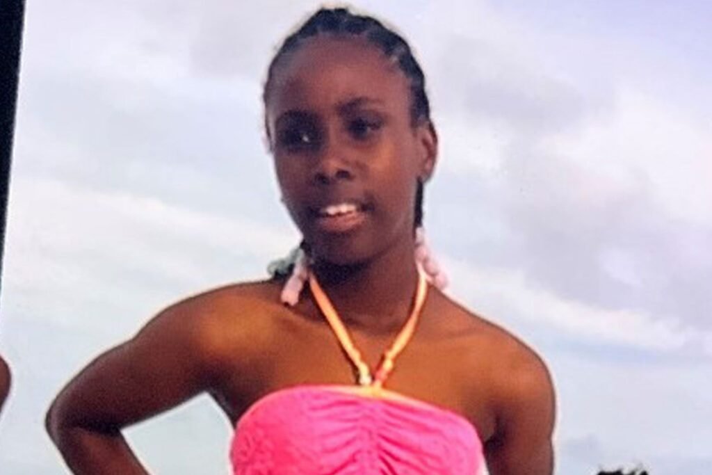 Family Tried to Go After Girl Who Disappeared While Swimming on Vacation