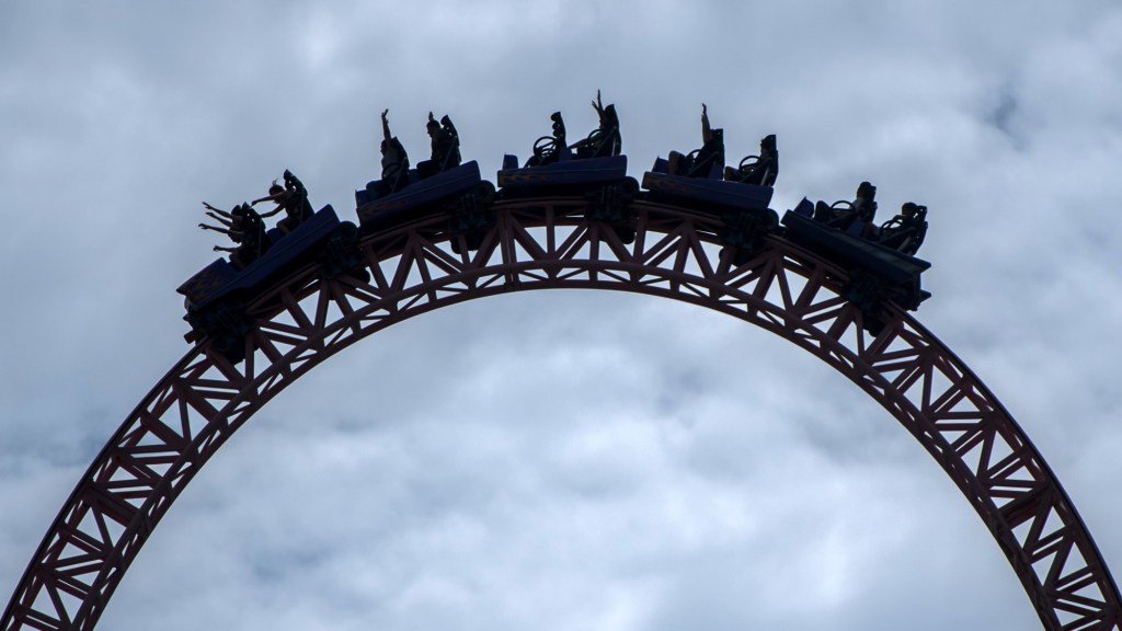 Six Flags lays off Knott’s and Magic Mountain presidents – Orange County Register