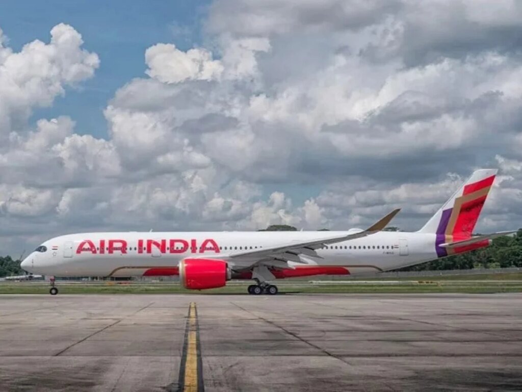 Air India flight aborts take-off at 155km/hr after spotting technical snag - Gulf News