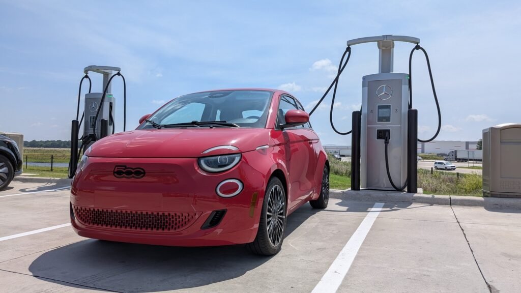 Charging Was Somehow Still The Biggest Problem With Road-Tripping My Fiat 500e