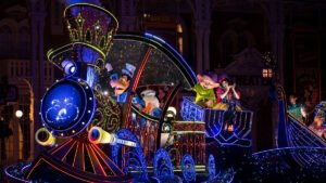 'Disney Starlight: Dream the Night Away' debuts at Walt Disney World Resort: Travel Weekly
