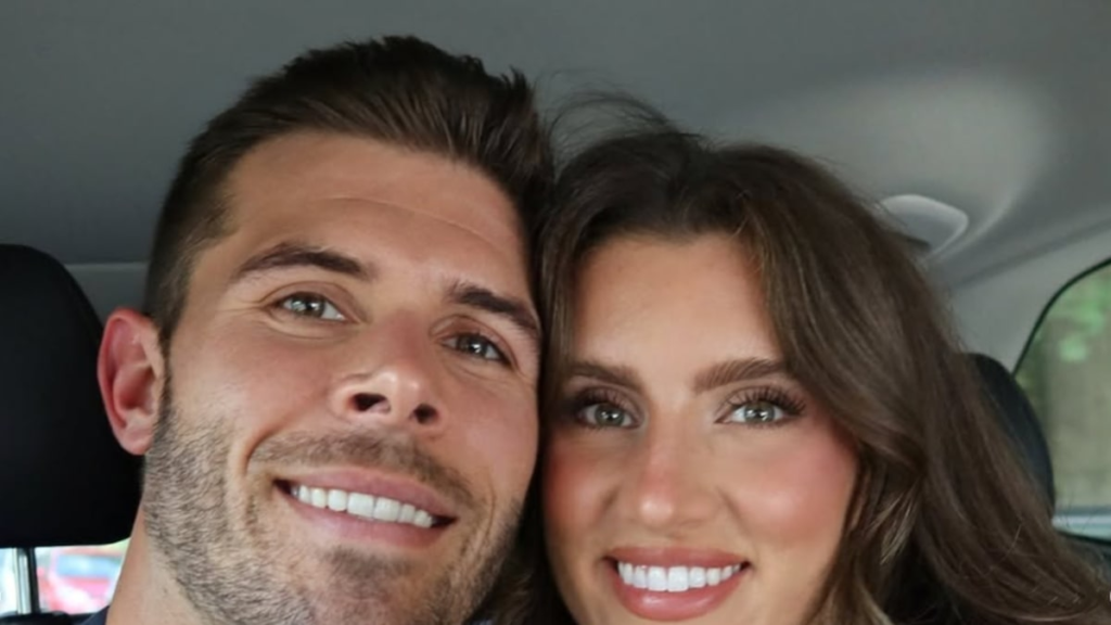 Kaity Biggar & Zach Shallcross Document Their ‘Longest Road Trip Together’ Driving 28 Hours