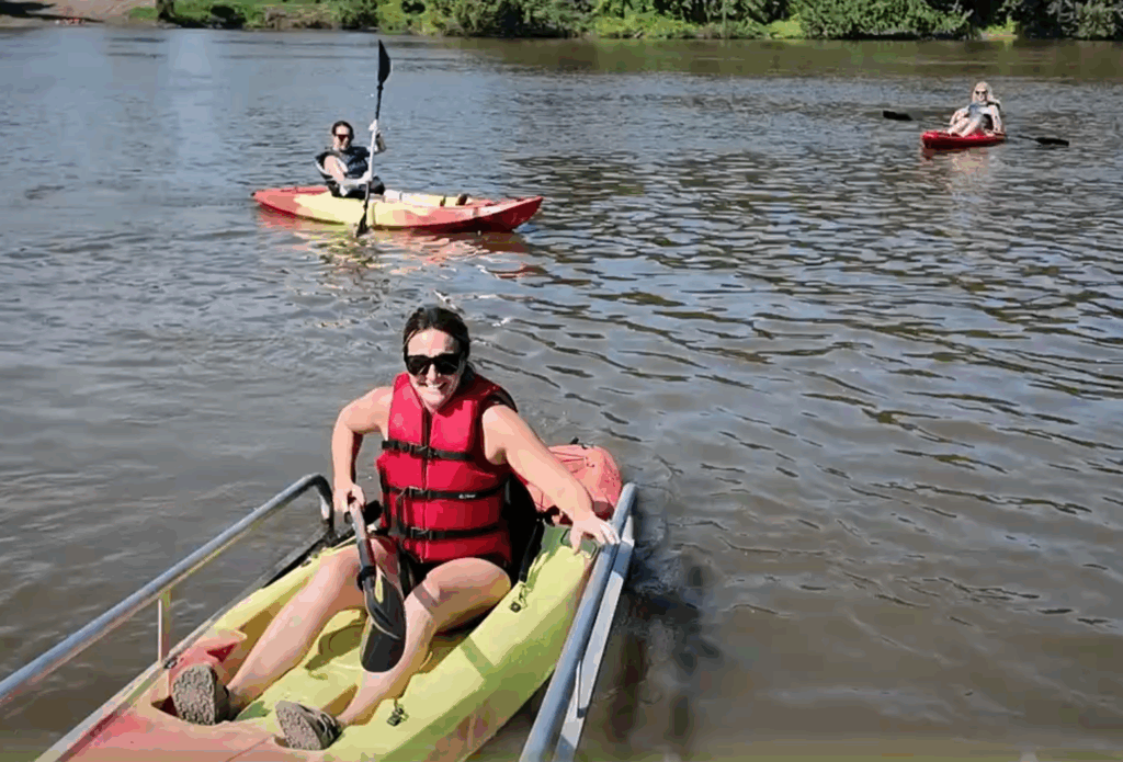 Kayaking Quincy Bay – Muddy River News