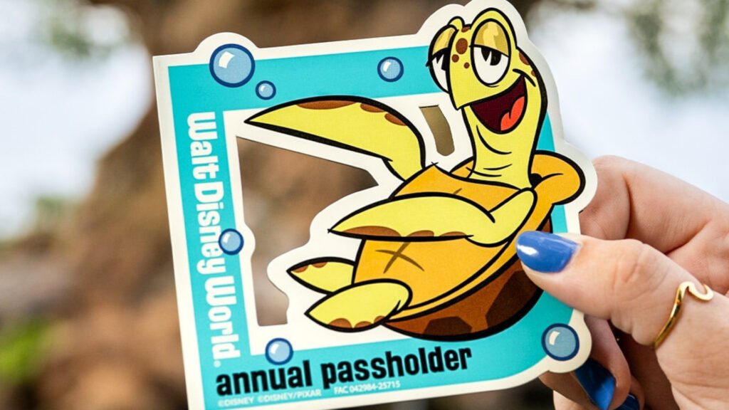 Walt Disney World Annual Passholder Crush Magnet