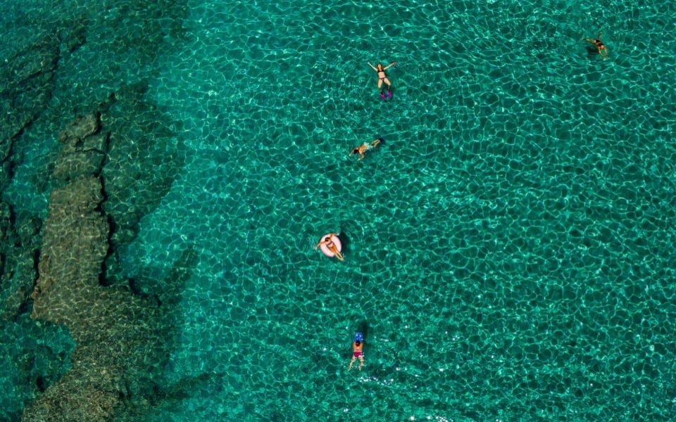 Swimming prohibited at 13 coastal zones across Attica