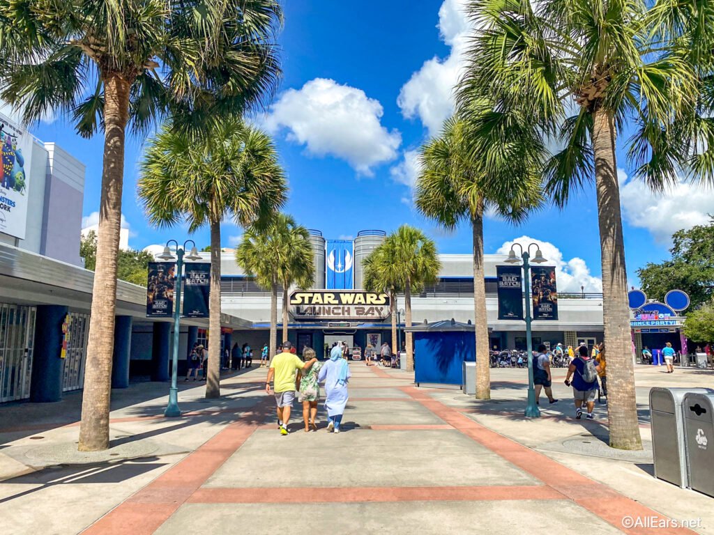 When Is Disney World Going to Update This Nearly Abandoned Land?!