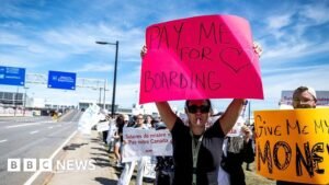 Would you work for no pay? The question behind the Air Canada strike