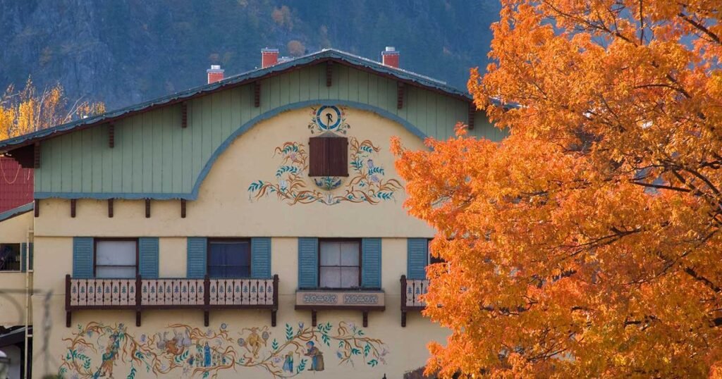 Best Washington road trips to celebrate fall