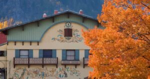 Best Washington road trips to celebrate fall