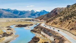 Crossing China: A journey on the legendary Route 318