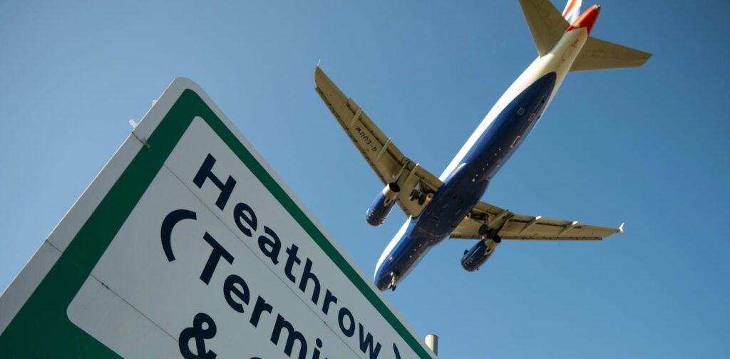 Mass hysteria at Heathrow aiport – how social contagion works