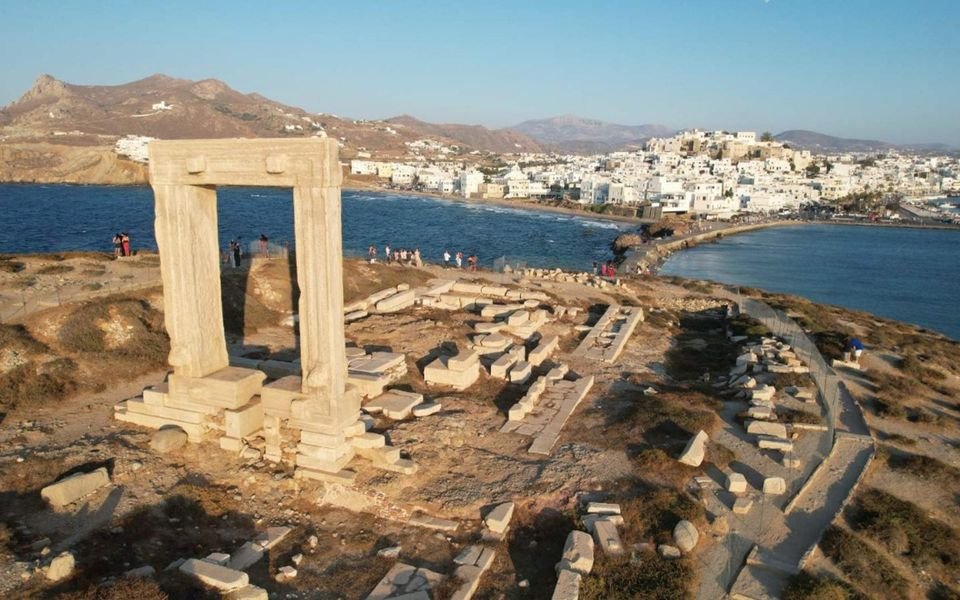 Naxos Temple of Apollo secured after visitor lifts ancient stone