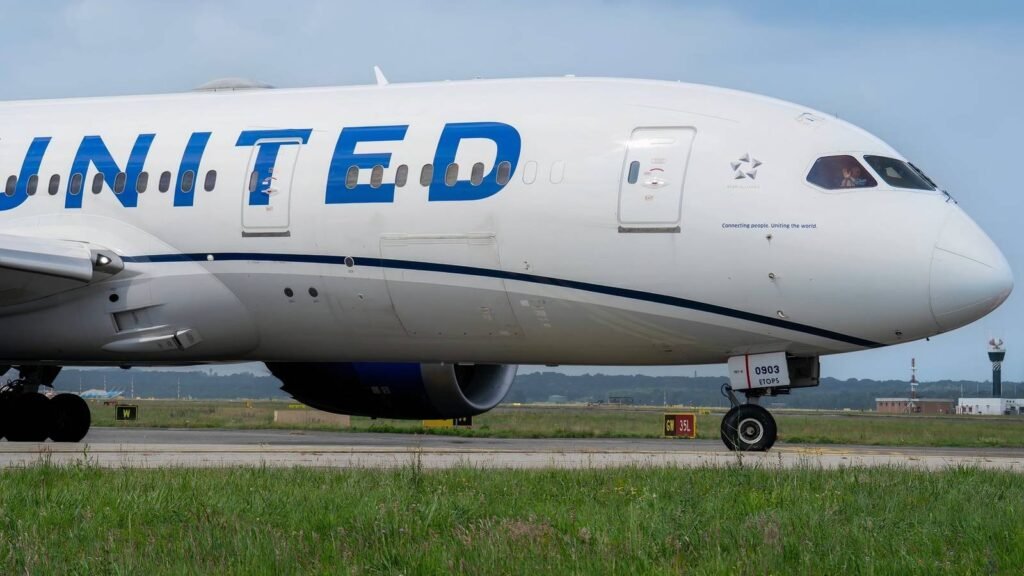 The US & Canada's 10 Busiest Airports For European Flights In October