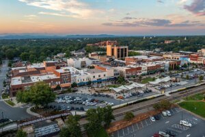 10 Incredible Vacation Spots In North Carolina