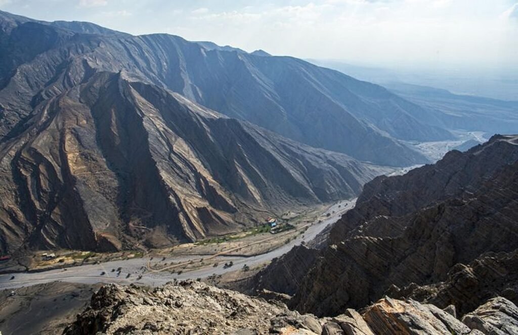 7 stunning UAE hiking trails every beginner should try this winter, 2025