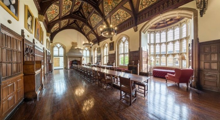 Brits splurge record amounts on staycations and overseas holidays – but can we keep spending? | News