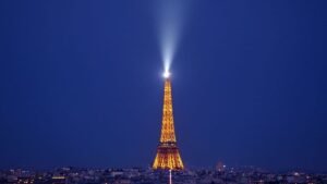 How the rumours of the demolition of the Eiffel Tower started – Firstpost