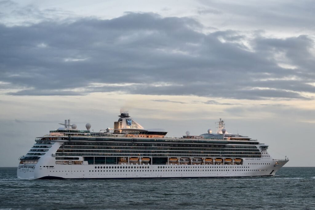 More than 90 passengers and crew onboard Royal Caribbean cruise ship fall ill with Norovirus