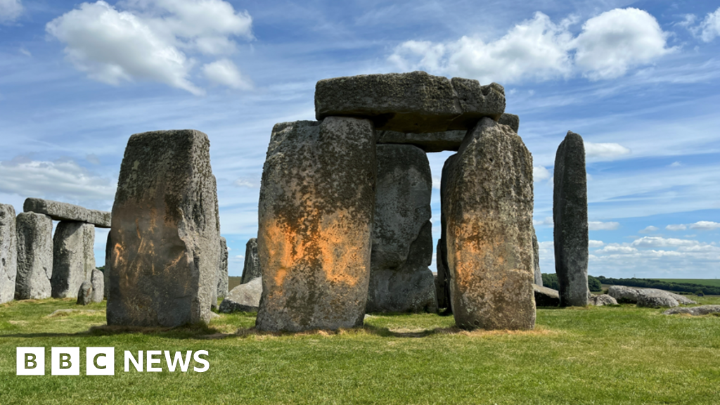 'No harmful intention' behind Stonehenge protest