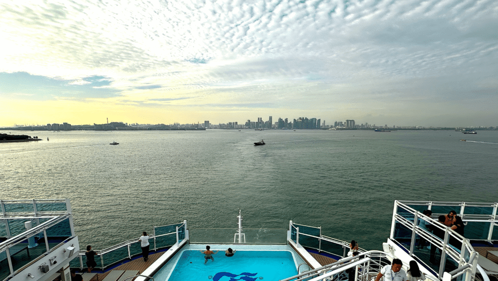 Discovery Princess leaving Singapore