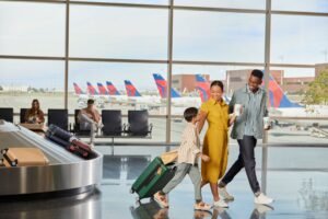 Delta Travelers Use Quiet Bag Pull Trick To Free Up Arrival Lounge Time