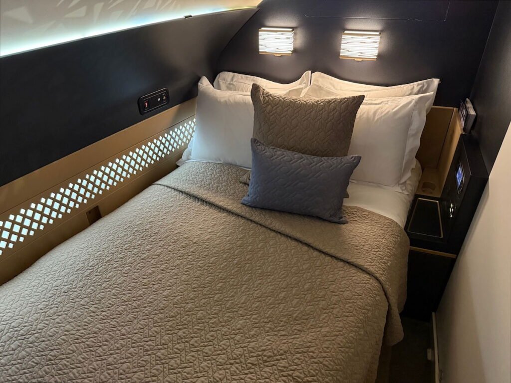 Etihad’s Lowball Compensation For Broken TV & Shower In The Residence