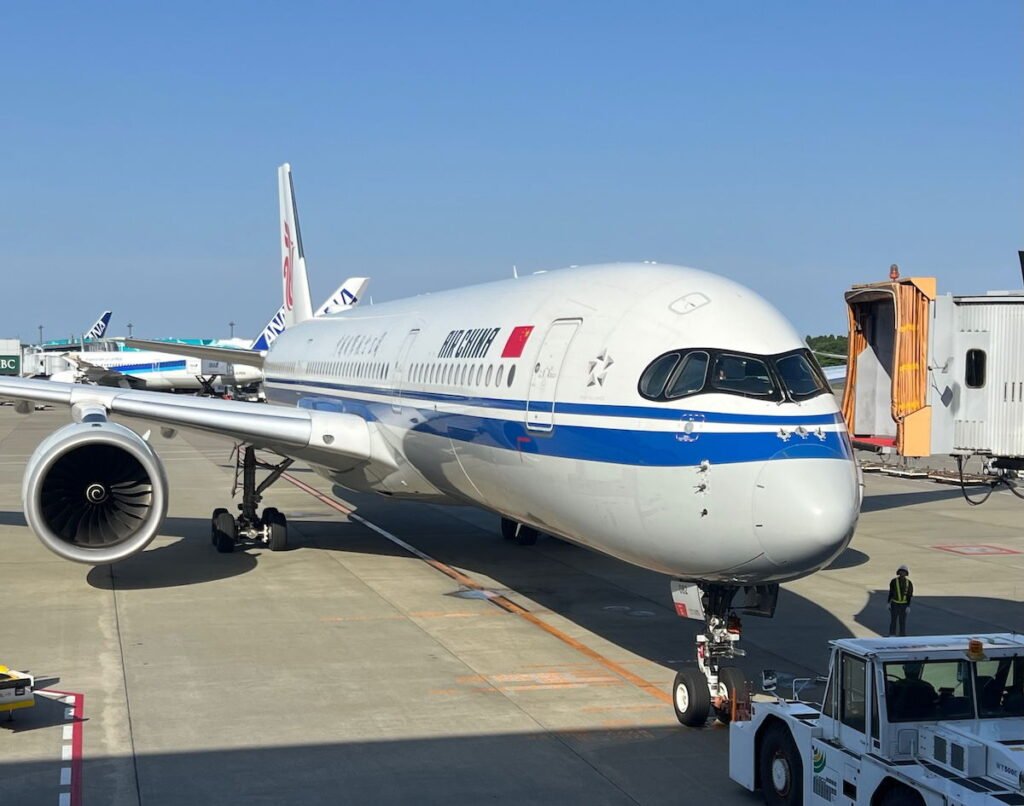 Flight Demand From China To Japan Plummets, 500K Tickets Canceled