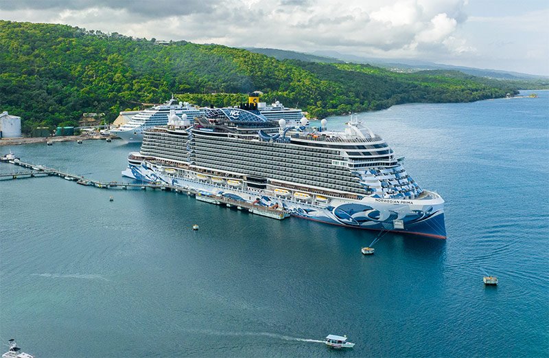 Norwegian Prima in Jamaica