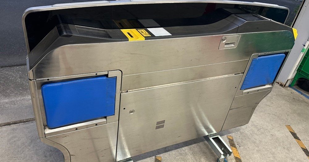 Japanese train company is letting fans buy its actual ticket gates for their homes