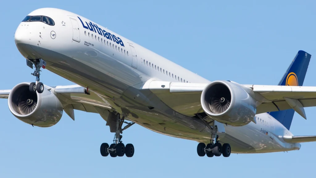 Lufthansa Airbus A350