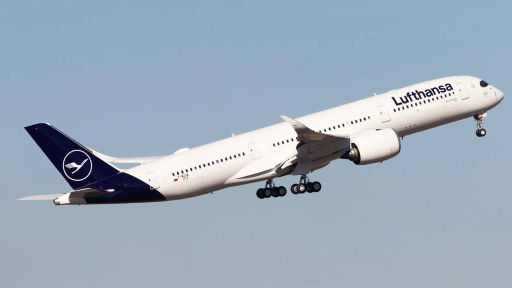 Lufthansa Airbus A350