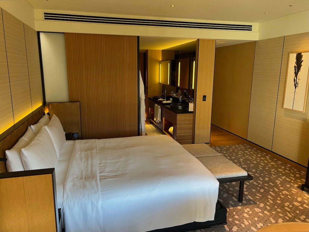 Marriott Bonvoy Ambassador Plus One Benefit: Spend $40K, Gift Status