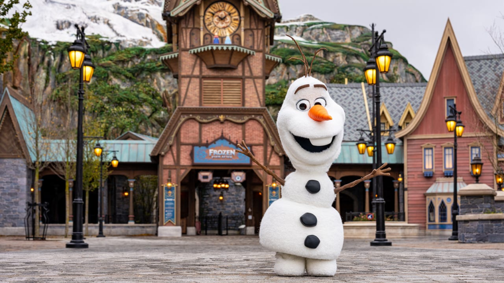 Next-Generation Robotic Figure of Olaf Revealed for World of Frozen at Disneyland Paris and Hong Kong Disneyland