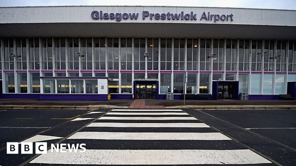 Prestwick Airport to remain with government as bidder pulls out