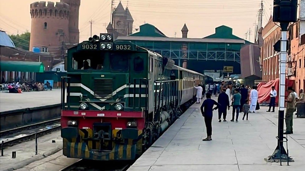Railways Announces Strict Punishment for Travelling Without Ticket