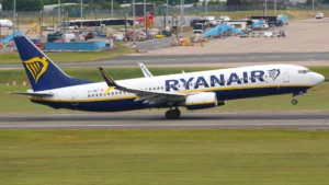 Ryanair 737 Pilot Incapacitated, Flight Makes Emergency Landing in Romania