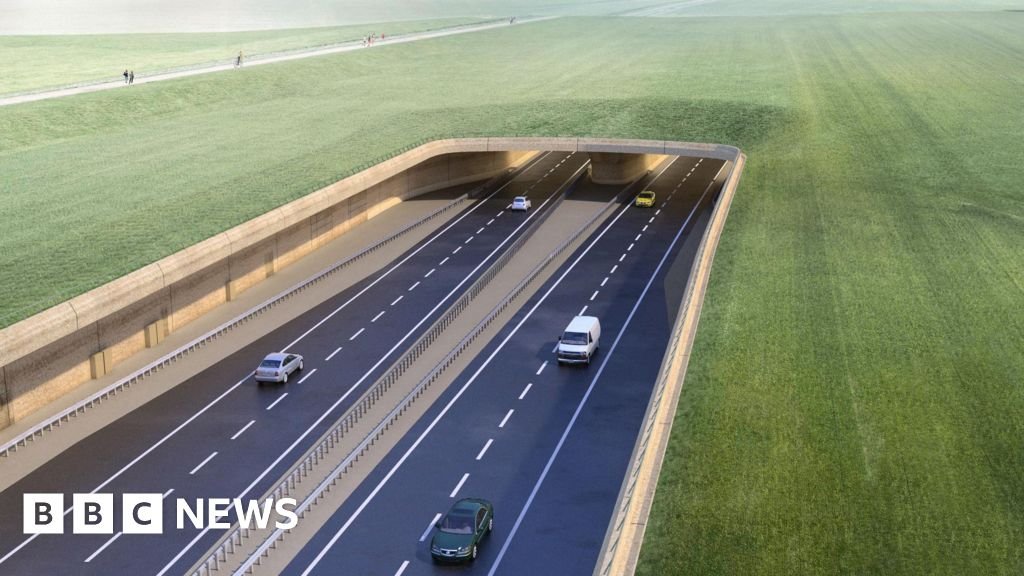 Why is the Stonehenge tunnel still an issue?