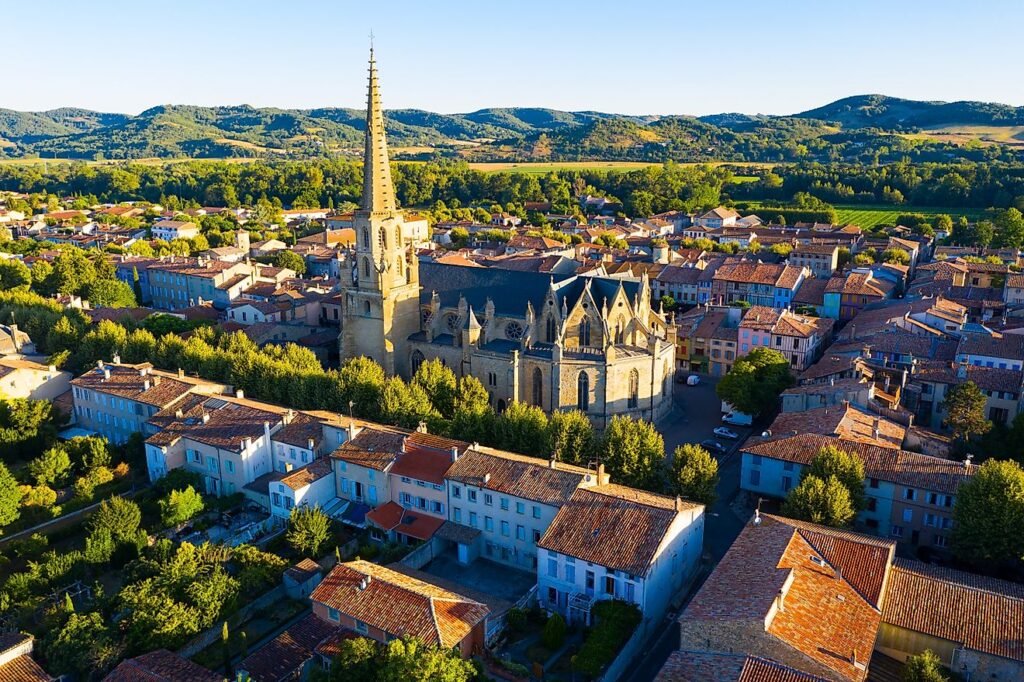 8 Fairy-Tale Small Towns In France