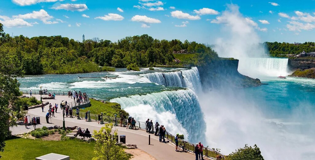 9 Best Attractions To Visit In The United States