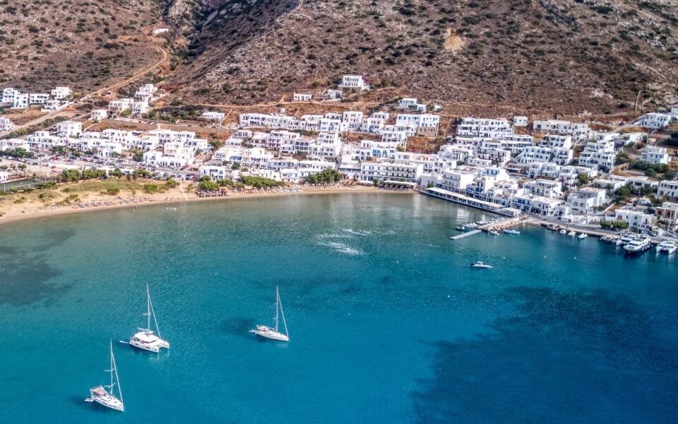 Cycladic island plans fuel fears of overdevelopment