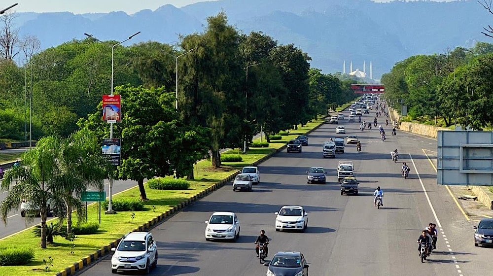 Heavy Traffic Banned in Islamabad for Several Days