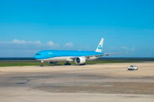 KLM tightens safety rules on Curaçao flights after near-misses