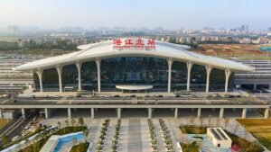 Live: The Guangzhou-Zhanjiang High-Speed Railway officially opens