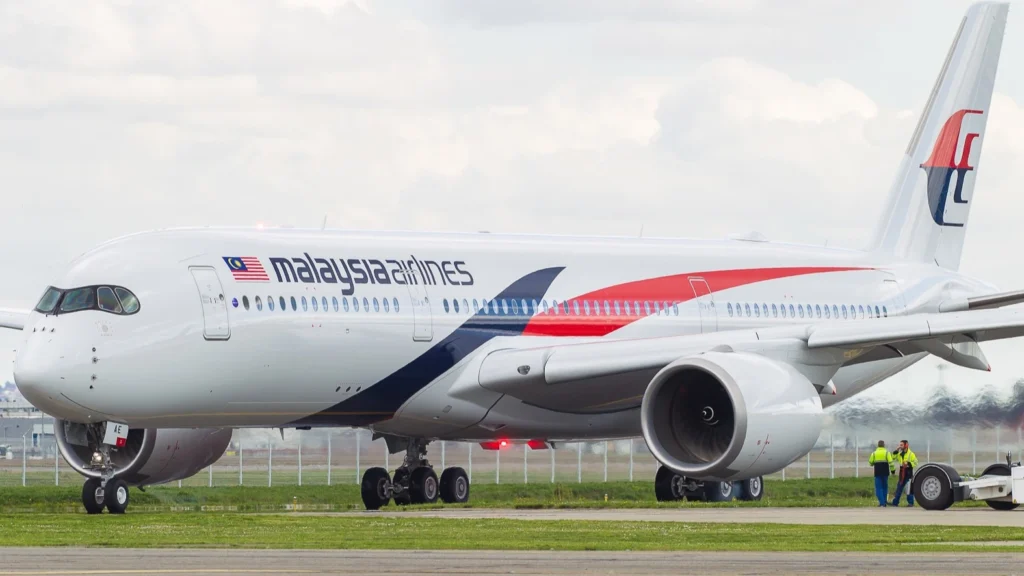 Malaysia Airlines Airbus A350