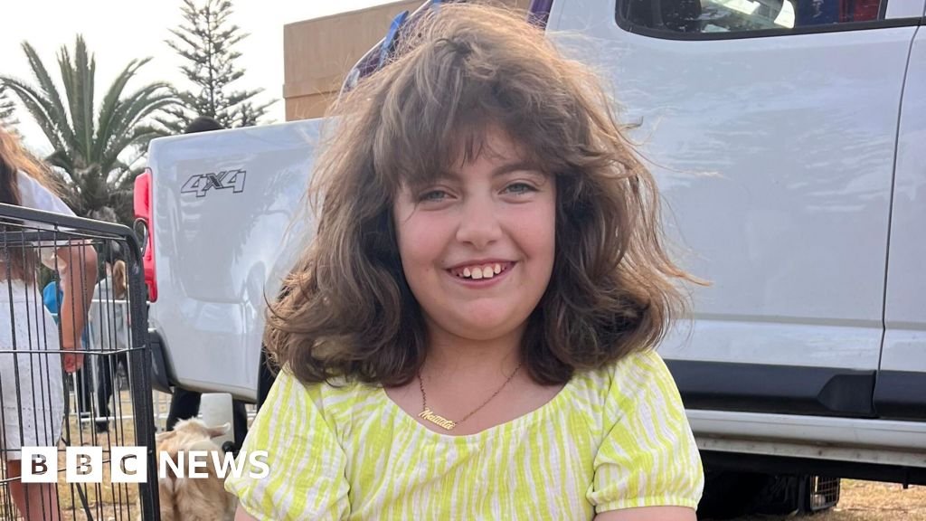 'Maybe she's an angel now' says aunt of 10-year-old victim