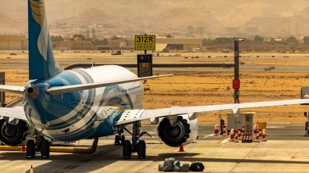 Oman Air & Qantas Add New Long Boeing 737 Services