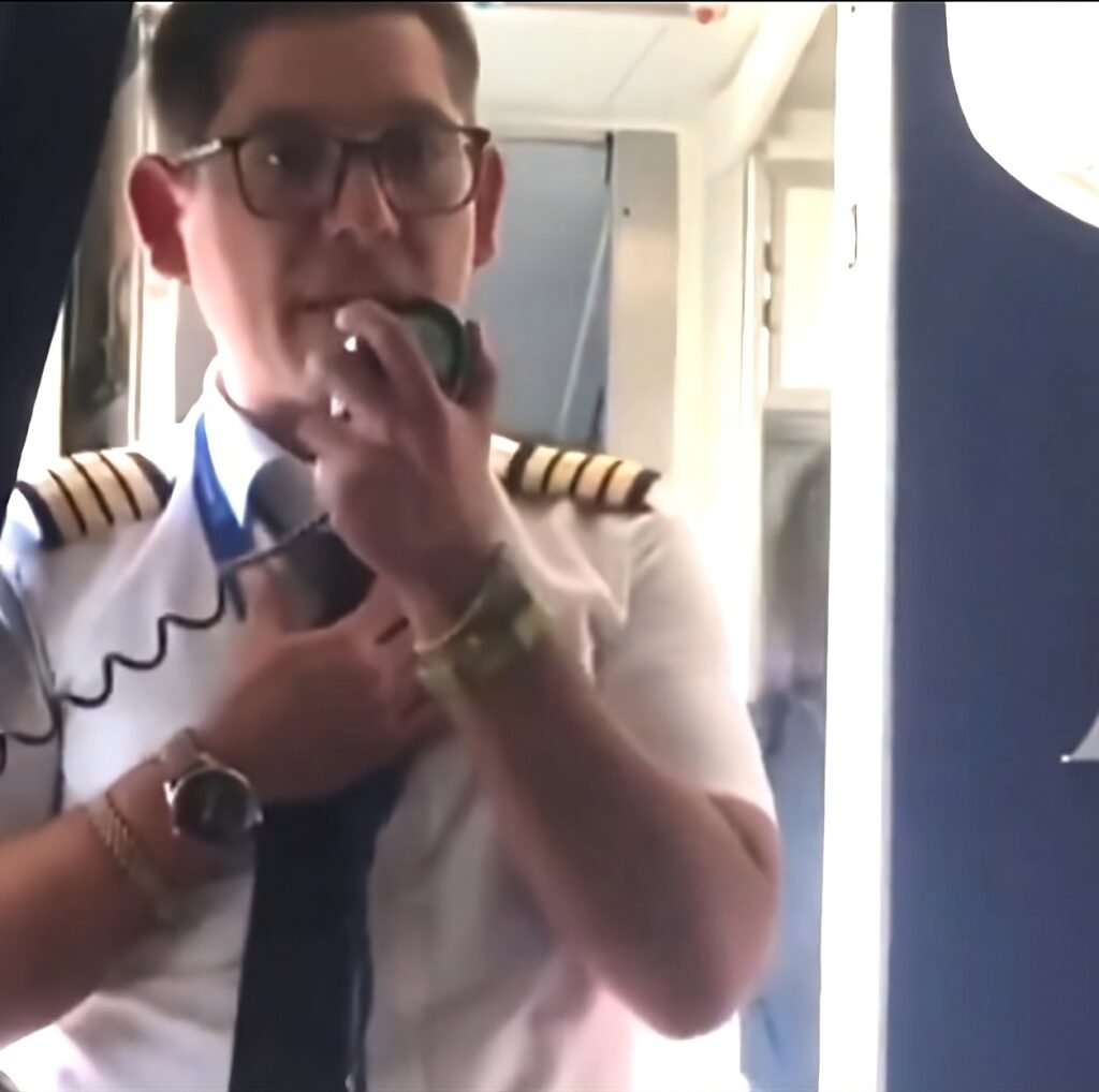 Pilot Of Cancun Flight Locks Himself In Cockpit Over 5 Months Of Unpaid Wages—Triggers Hijacking Response