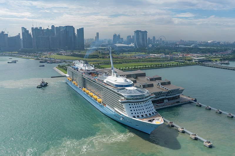 Ovation of the Seas in Singapore