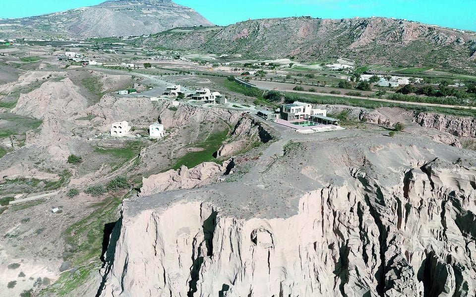 Santorini mega-resort plan faces fresh scrutiny